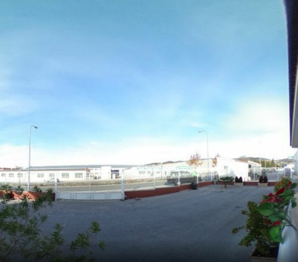 Hotel Ibi Exterior photo